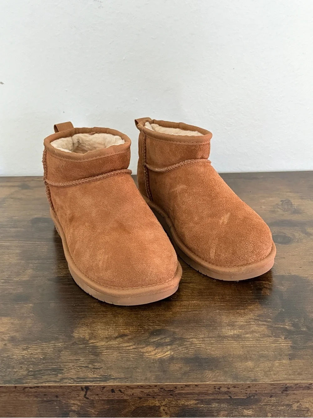 BearPaw Women's Tan Shearling-Lined Ankle Boots in Chestnut Brown